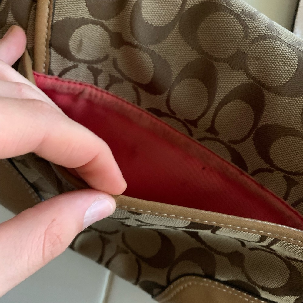 Coach Authentic Crossbody Shoulder Ripped! - Picture 9 of 12